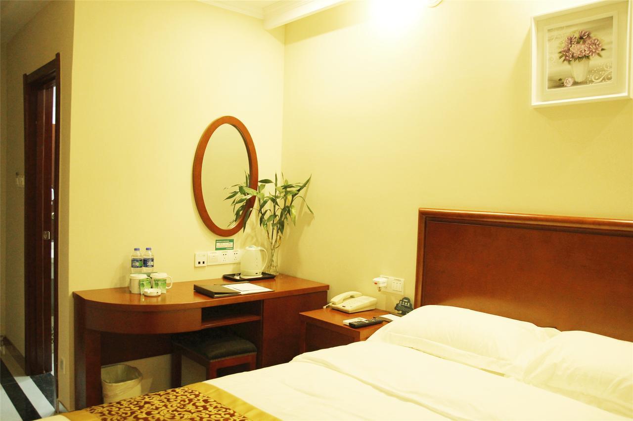 Greentree Inn Shandong Heze Mudan Road Bus Terminal Station Express Hotel Exterior photo
