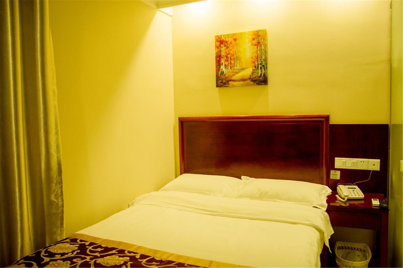 Greentree Inn Shandong Heze Mudan Road Bus Terminal Station Express Hotel Exterior photo